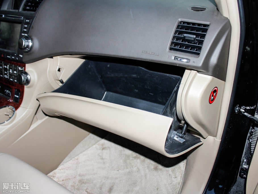 2012��h�m�_ 2.7L ������������