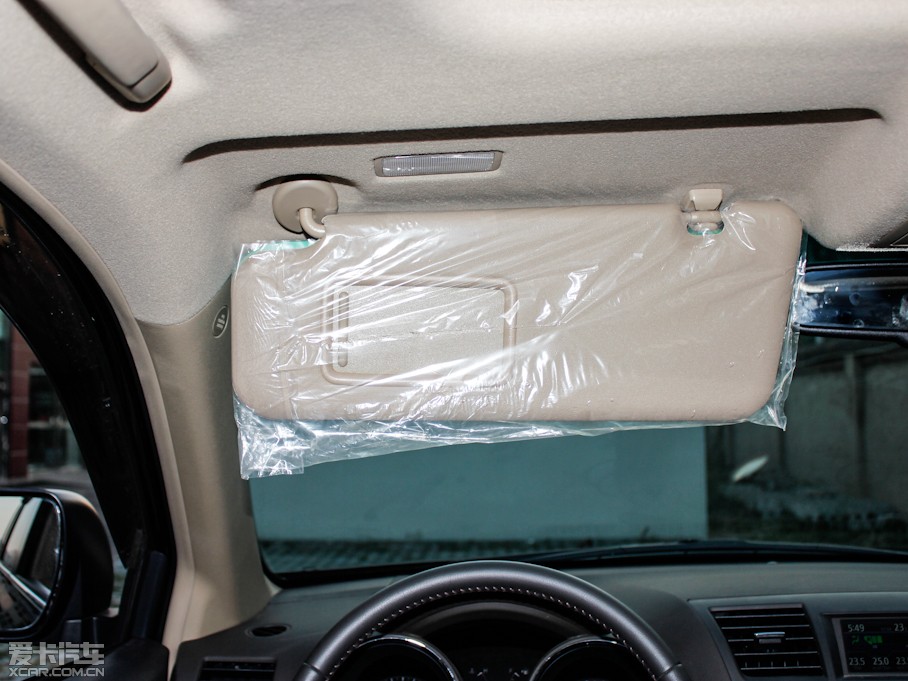 2012��h�m�_ 2.7L ������������