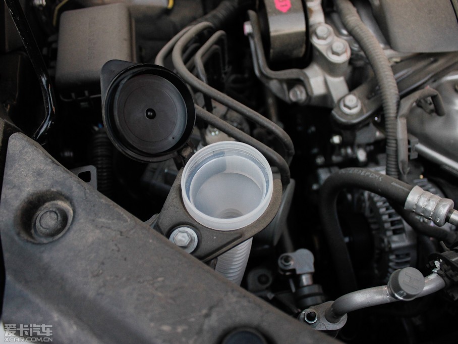 2012��h�m�_ 2.7L ������������