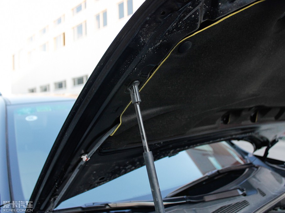 2012��h�m�_ 2.7L ������������