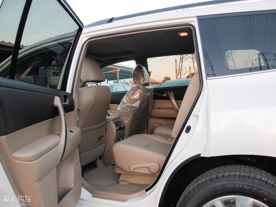 2012��h�m�_ 3.5L ���������A��