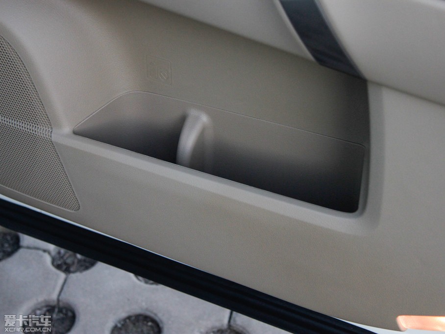 2012��h�m�_ 3.5L ���������A��