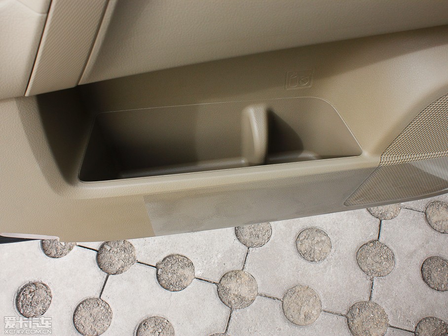 2012hm_(d) 2.7L (q)Ӣ