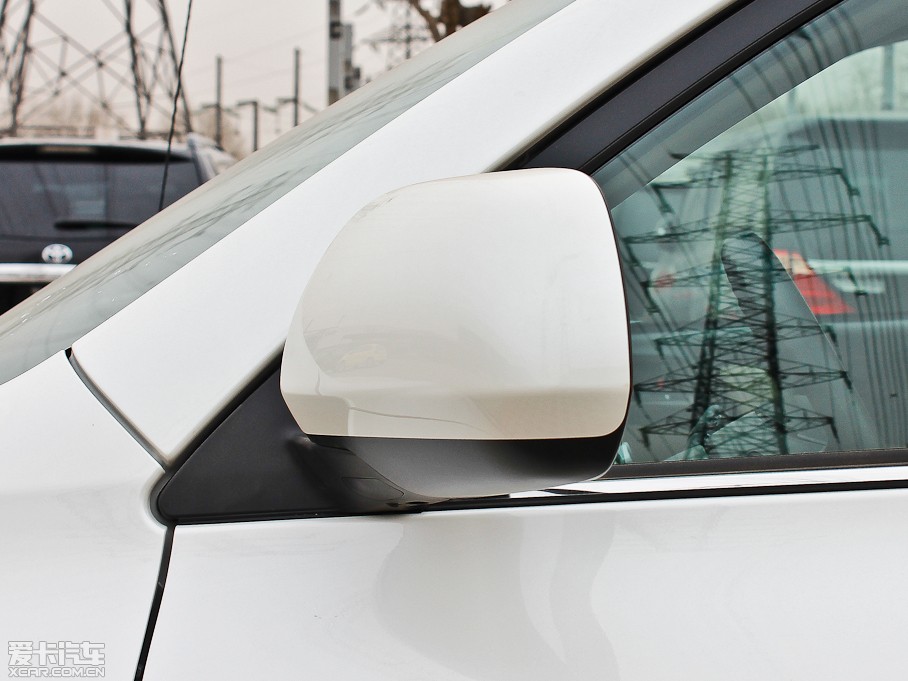 2012hm_(d) 2.7L (q)Ӣ