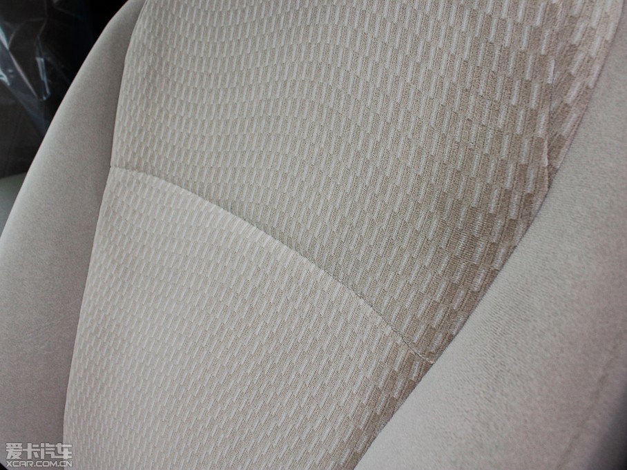 2012hm_(d) 2.7L (q)Ӣ