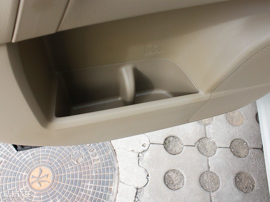 2012hm_(d) 2.7L (q)Ӣ