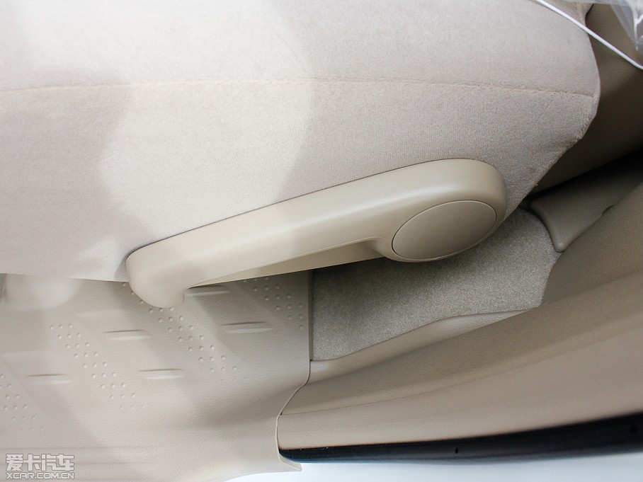 2012hm_(d) 2.7L (q)Ӣ