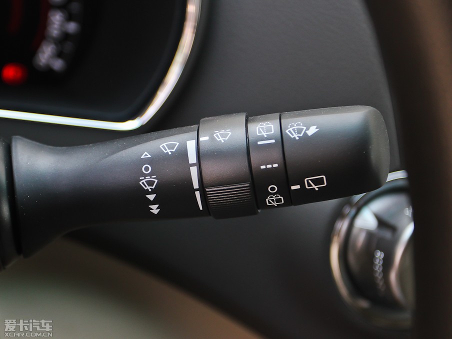 2012hm_(d) 2.7L (q)\(yn)(dng)