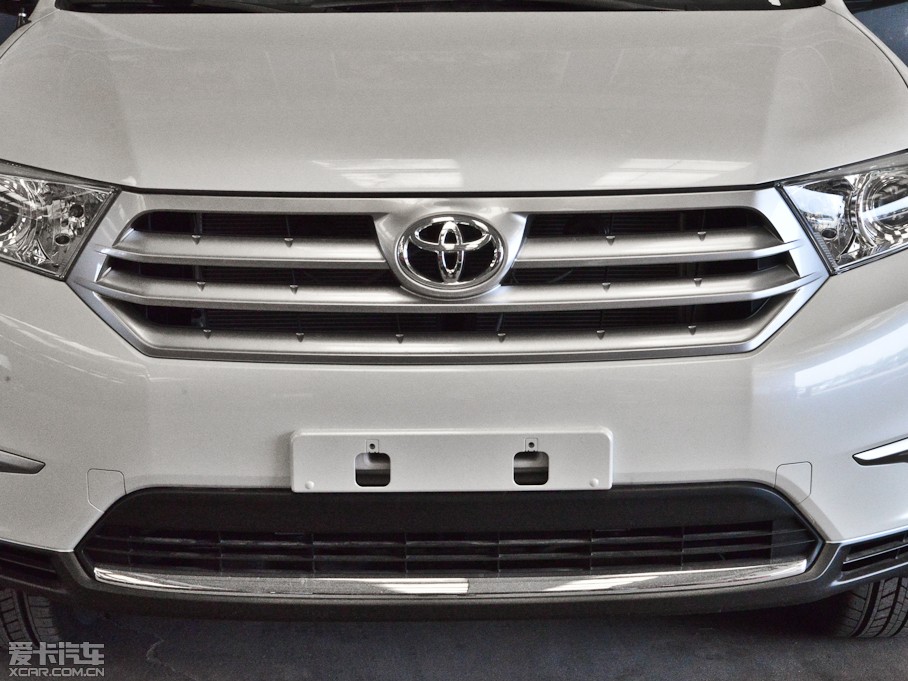 2012hm_(d) 2.7L (q)Ӣ