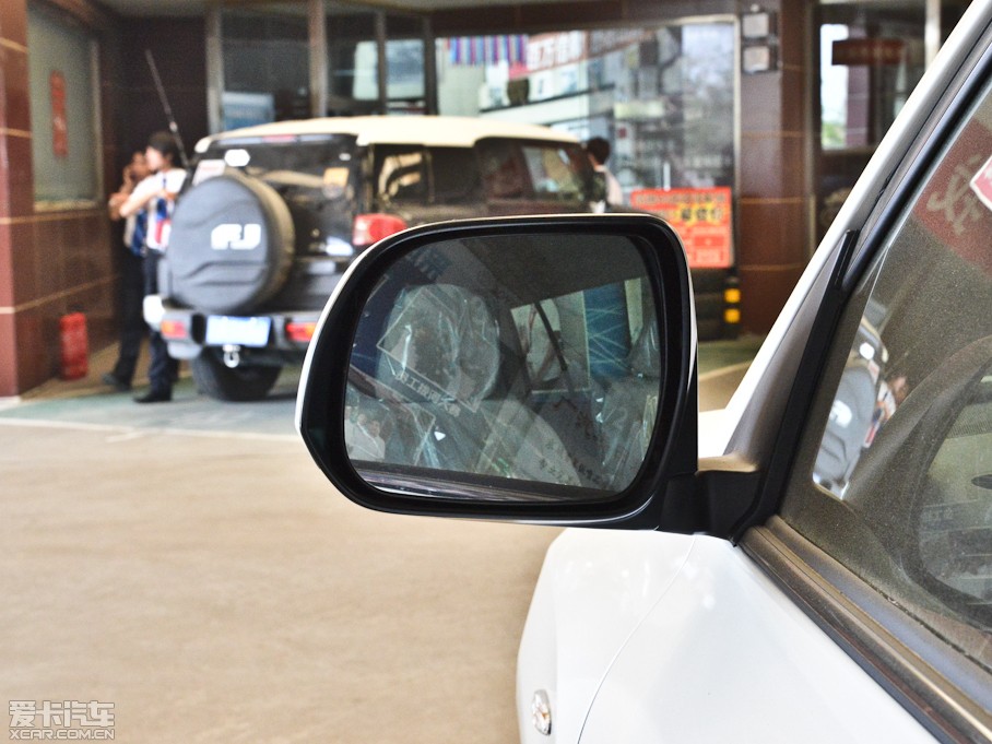 2012��h�m�_ 2.7L ������򌾫Ӣ��