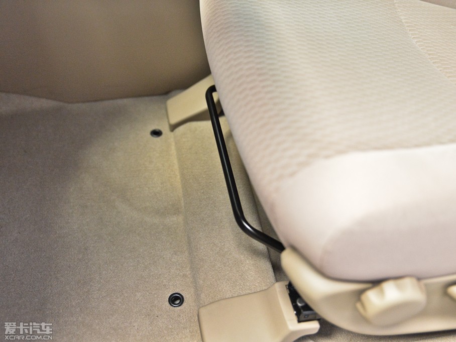 2012hm_(d) 2.7L (q)Ӣ