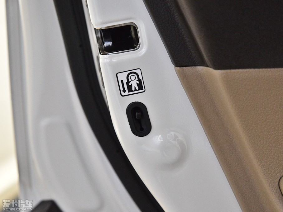 2012hm_(d) 2.7L (q)Ӣ