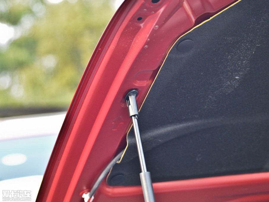 2012��h�m�_ 2.7L ���������A��