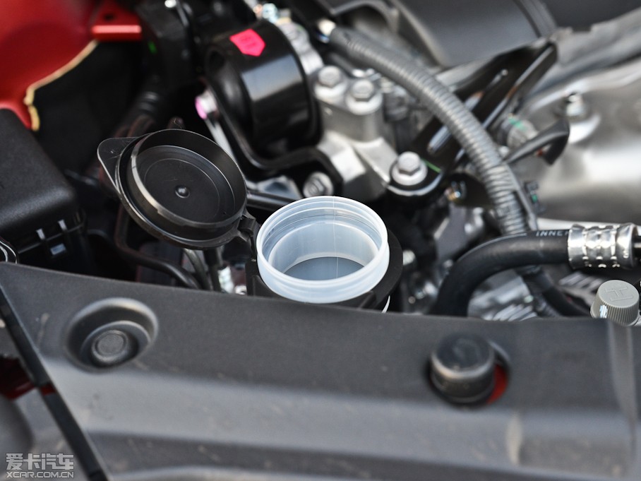 2012��h�m�_ 2.7L ���������A��