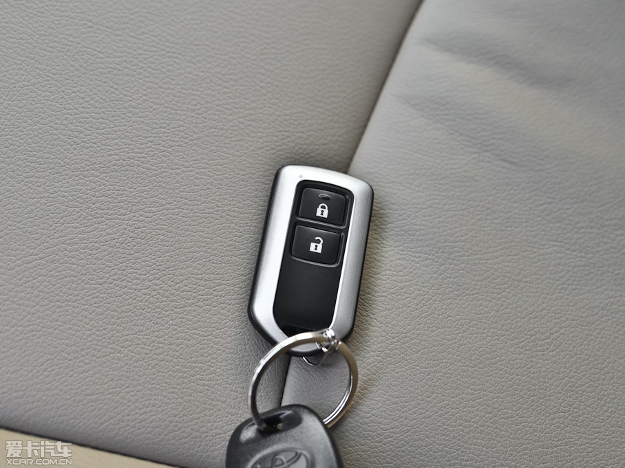 2012��h�m�_(d��) 2.7L �������(q��)���A��