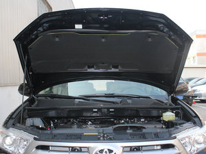 2012款2.7L 七座两驱豪华导航版 其它