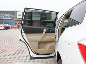 2012款2.7L 五座两驱精英版 左后车门