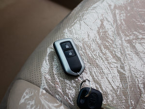 2012款2.7L 五座两驱精英版 其它