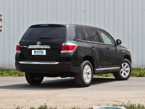 2012款2.7L 五座两驱运动版 整体外观