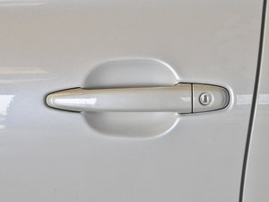 2012款2.7L 七座两驱精英版 主驾门拉手