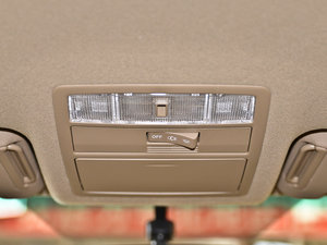 2012款2.7L 七座两驱精英版 空间座椅