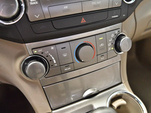 20122.7L (q)Ӣ п؅^(q)