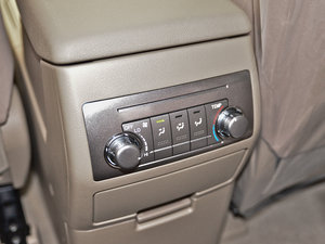 20122.7L (q)Ӣ п؅^(q)