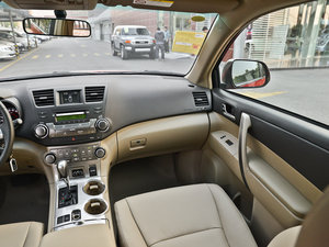 2012款2.7L 七座两驱豪华版 空间座椅
