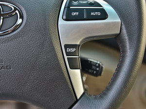 2012款2.7L 七座两驱豪华版 中控区