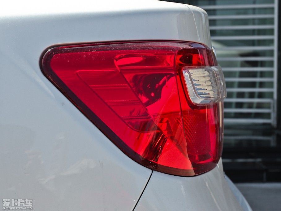 2012��P�����p�� ���� 2.5HV �����