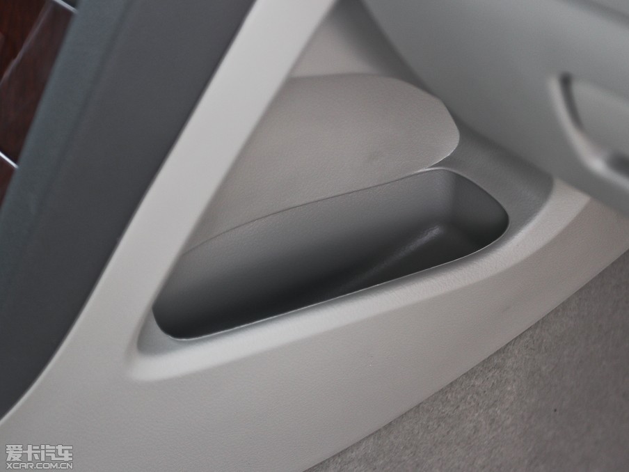 2013P 200E (jng)侫Ӣ