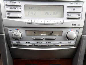 2013款200G 经典豪华版 中控区