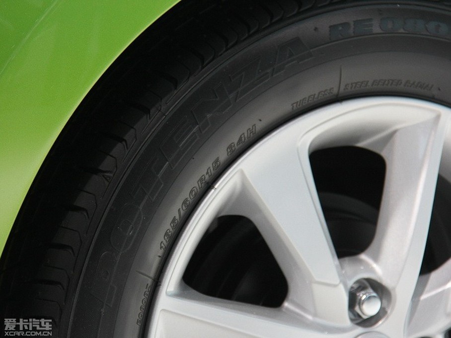 2014��YARiS L ���� 1.3E �ք��ȄӰ�