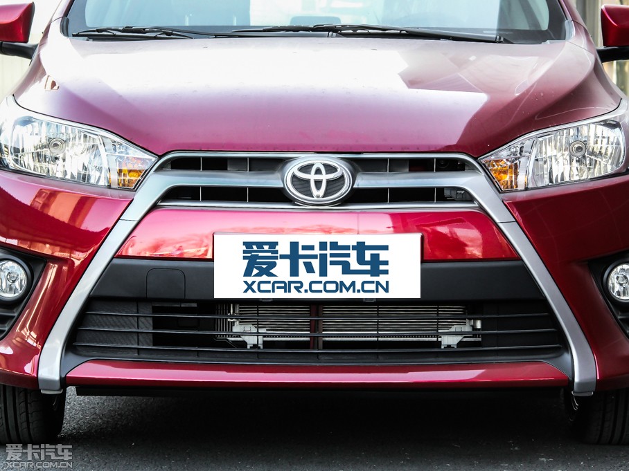 2014��YARiS L ���� 1.5GS �Ԅ��J�Ӱ�