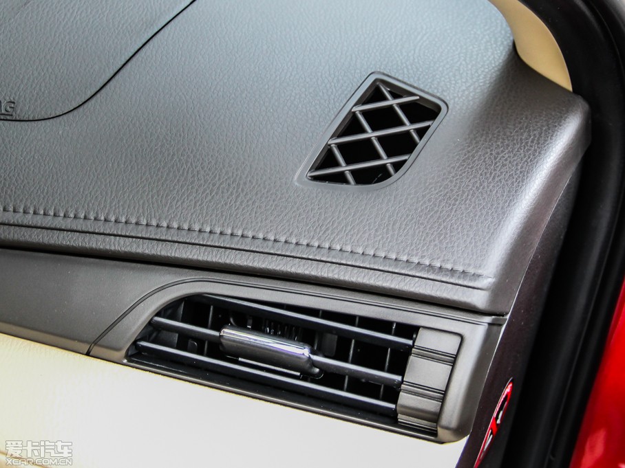 2014YARiS L  1.5GS ԄJӰ