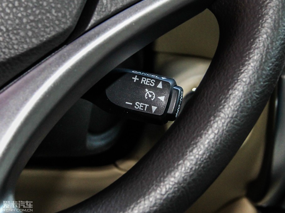 2014YARiS L  1.5GS ԄJӰ