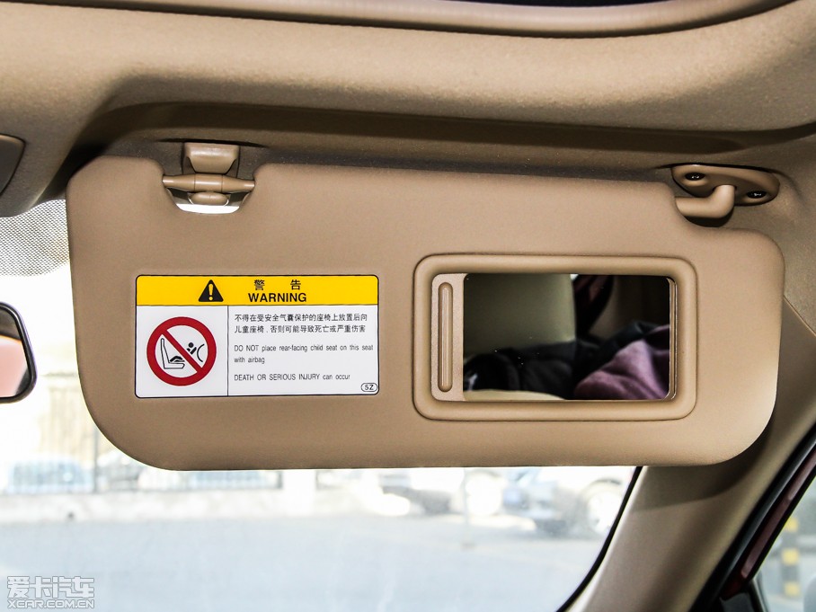 2014YARiS L  1.5GS Ԅ(dng)J(dng)