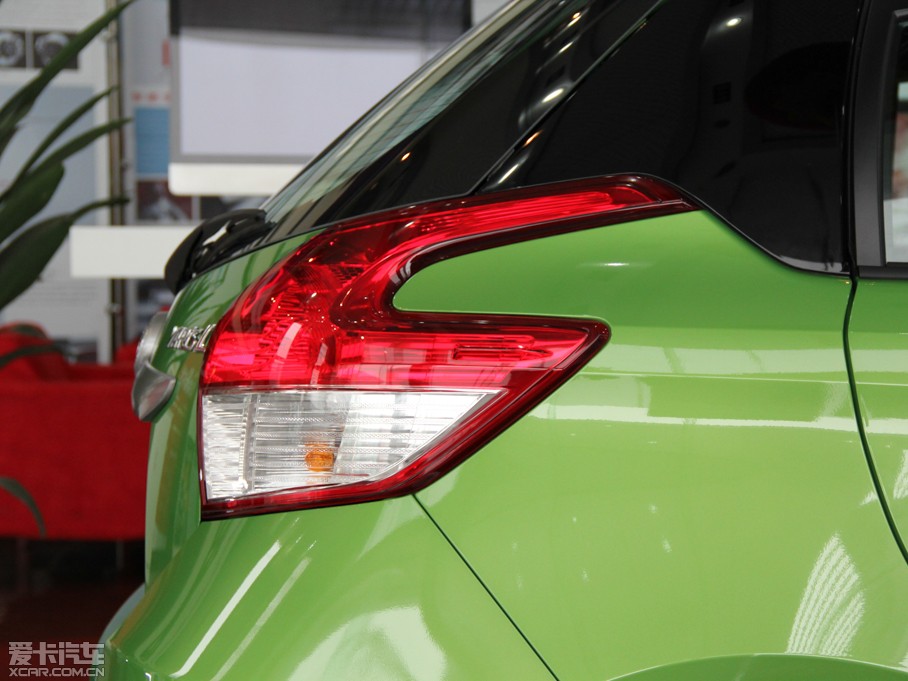 2014YARiS L  1.5G քńӰ