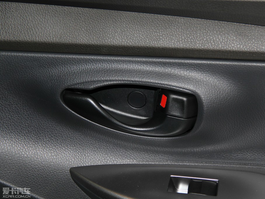 2014YARiS L  1.5G քńӰ