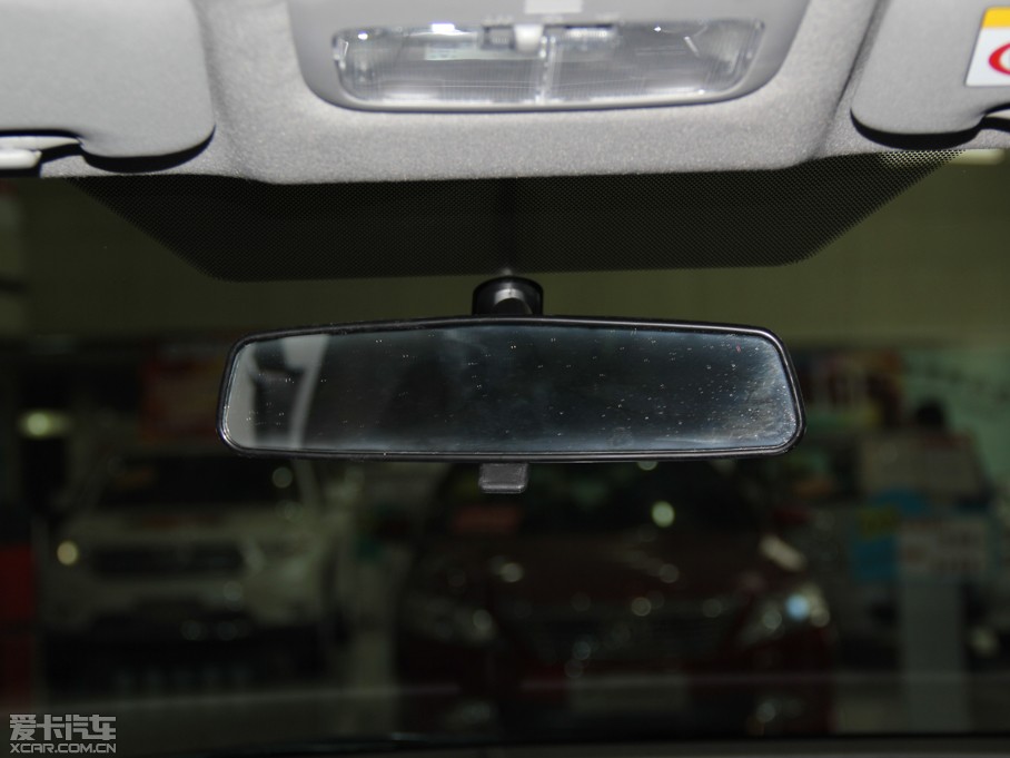 2014YARiS L  1.5G քńӰ