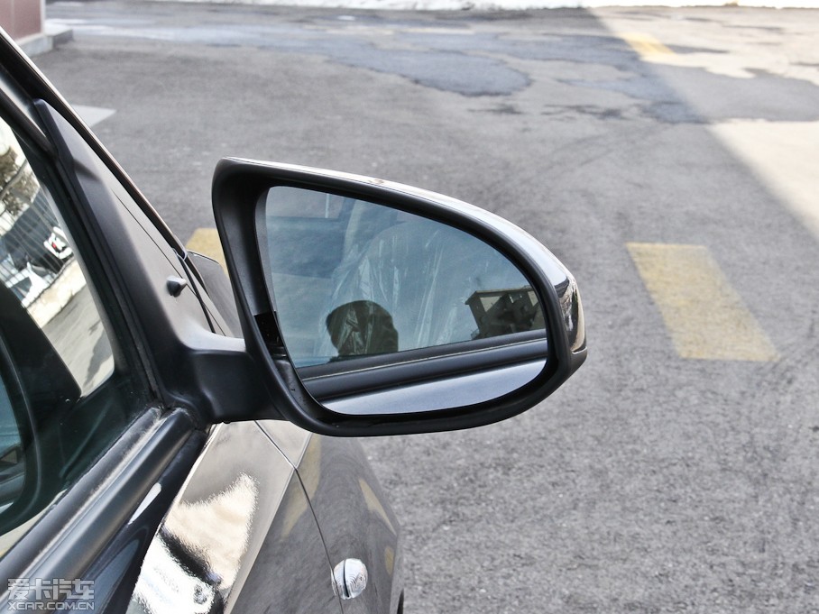 2014YARiS L  1.3E ԄȄӰ