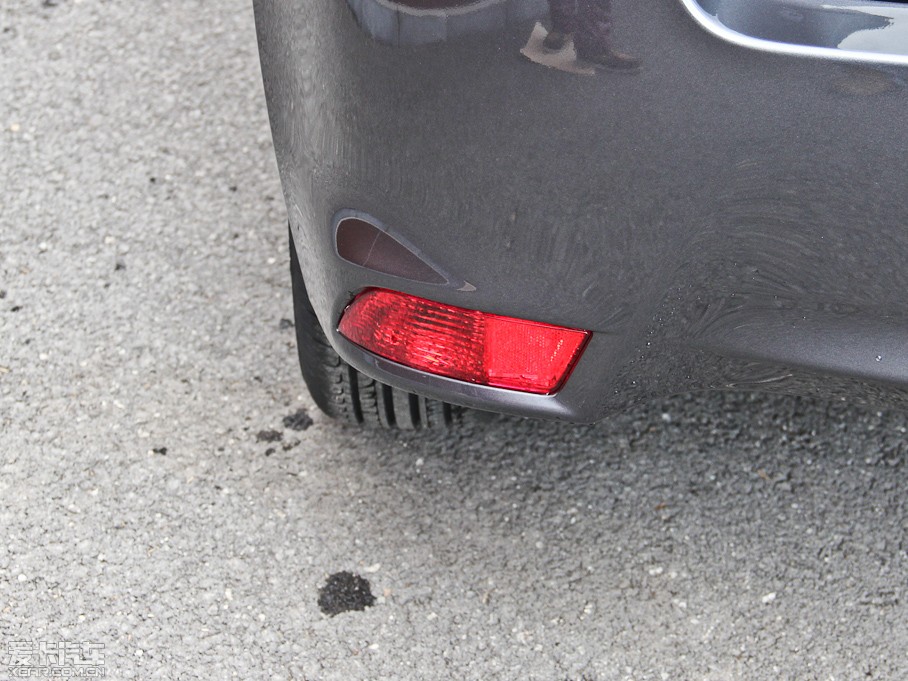 2014YARiS L  1.3E ԄȄӰ