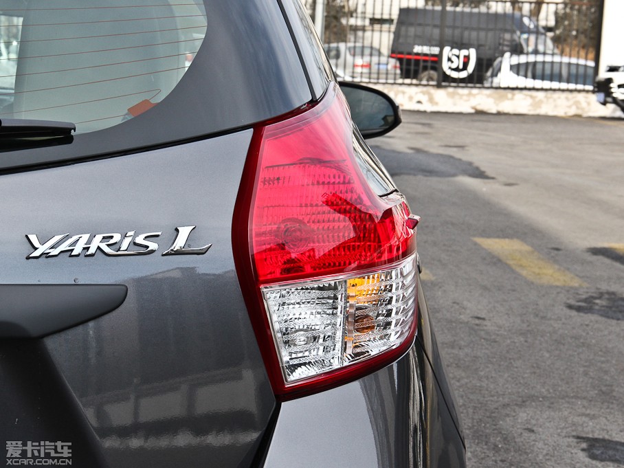 2014YARiS L  1.3E ԄȄӰ