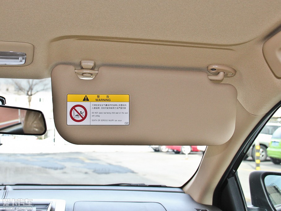 2014YARiS L  1.3E ԄȄӰ