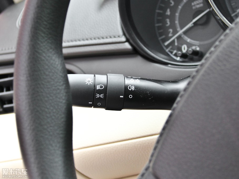 2014YARiS L  1.3E ԄȄӰ