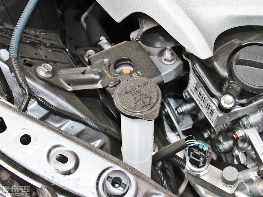 2014YARiS L  1.3E ԄȄӰ