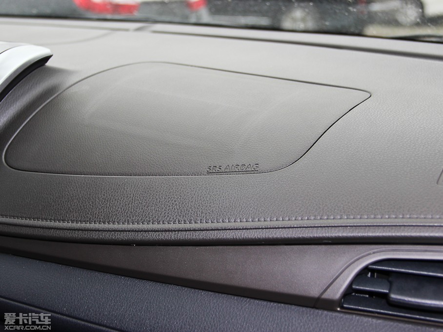 2014YARiS L  1.3E ԄȄӰ