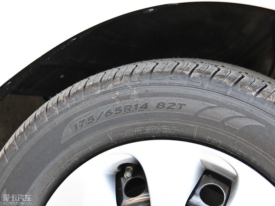 2014YARiS L  1.3E քȄӰ