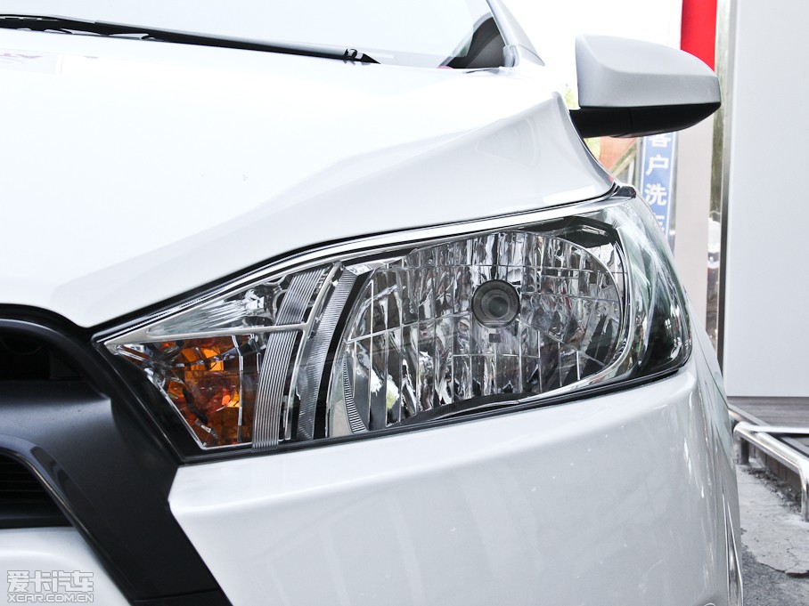 2014��YARiS L ���� 1.3E �ք��ȄӰ�