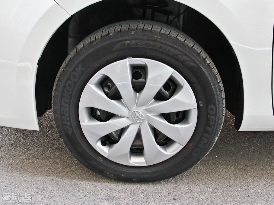 2014YARiS L  1.3E քȄӰ